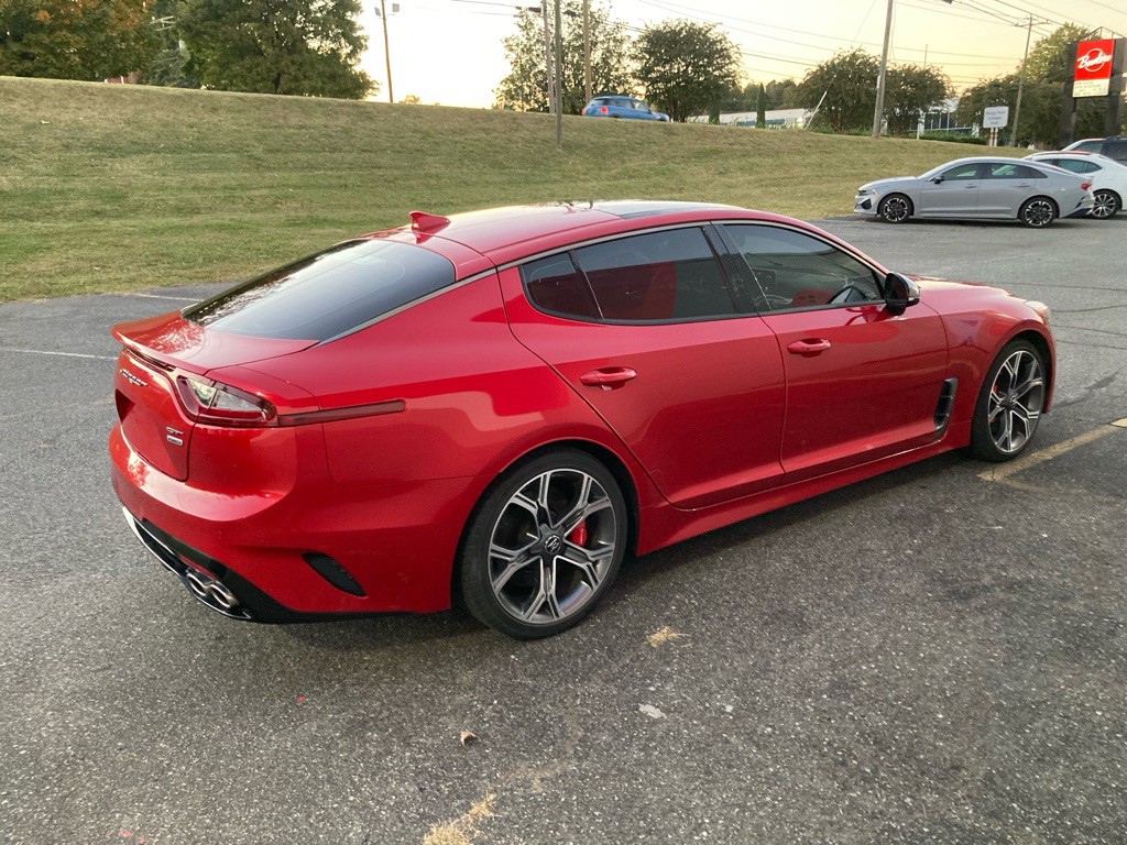 2019 Kia Stinger Image 4