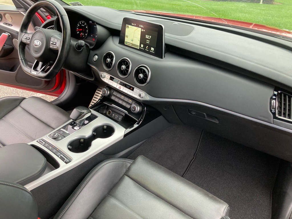 2019 Kia Stinger Image 9