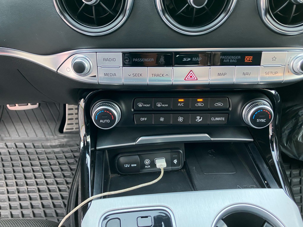 2019 Kia Stinger Image 26