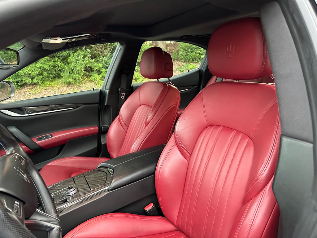 2017 Maserati Ghibli Image 19
