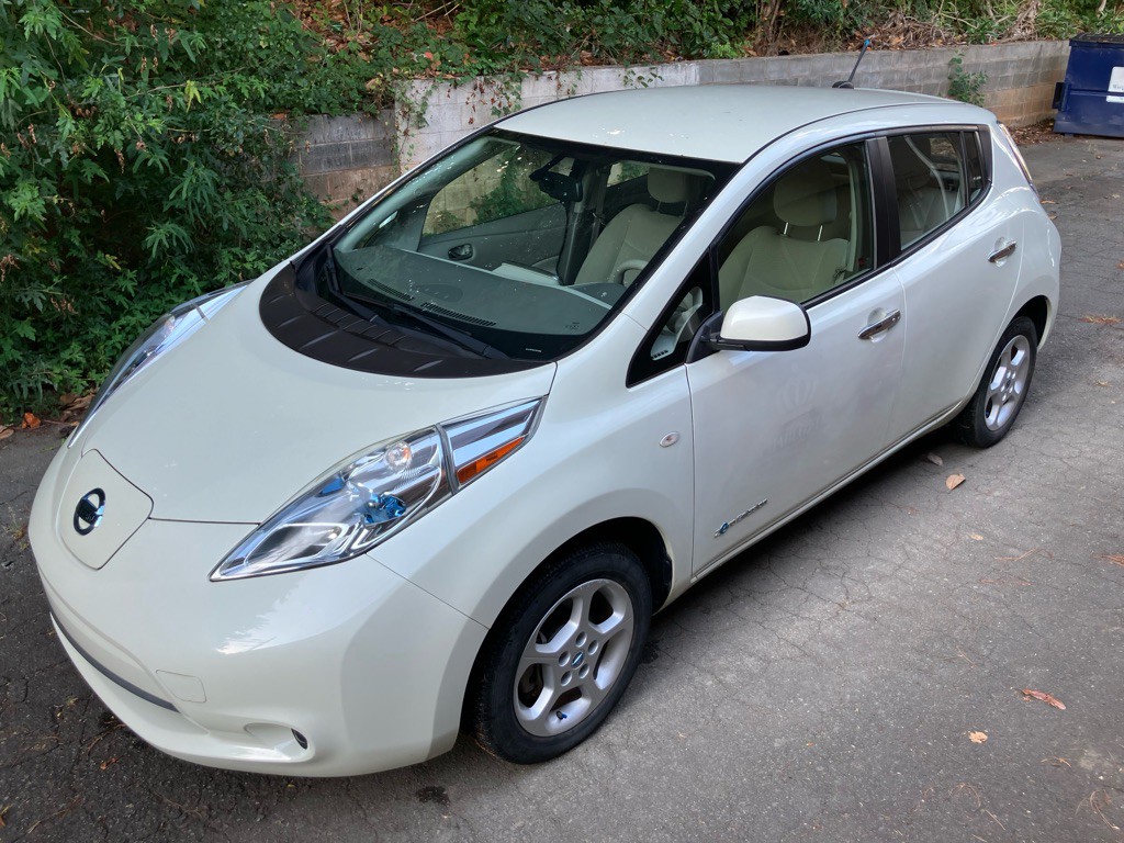 2012 Nissan Leaf Image 2