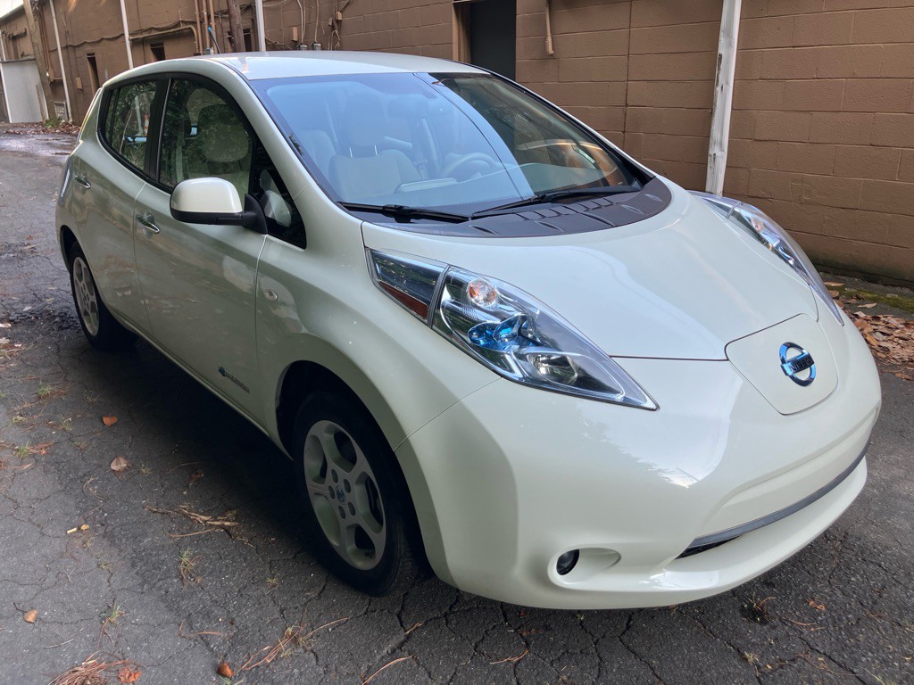 2012 Nissan Leaf Image 11