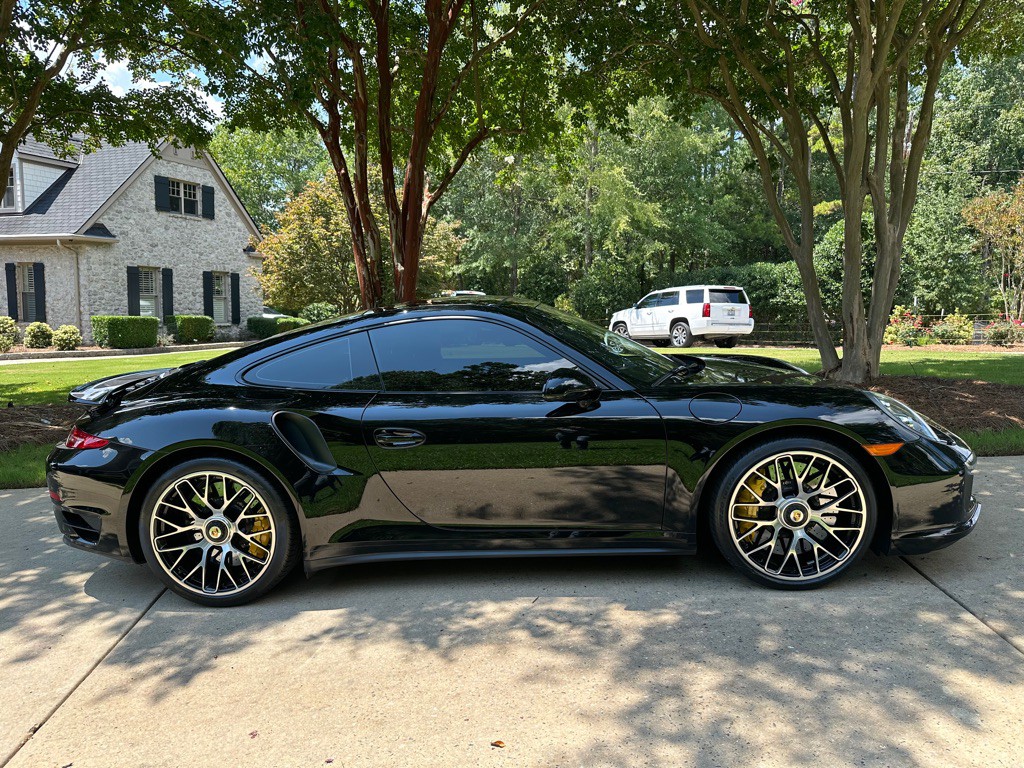 2015 Porsche 911 Image 4