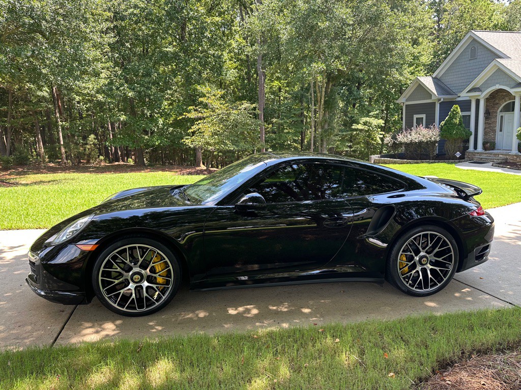 2015 Porsche 911 Image 8