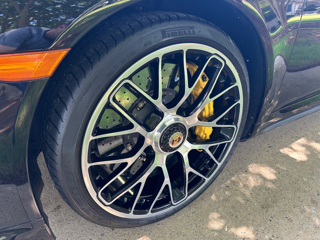 2015 Porsche 911 Image 10