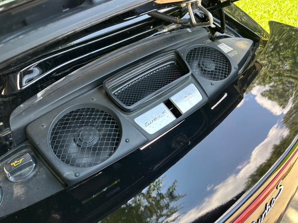 2015 Porsche 911 Image 14