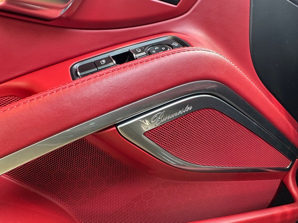 2015 Porsche 911 Image 26