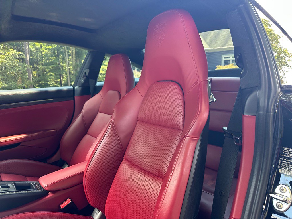 2015 Porsche 911 Image 31