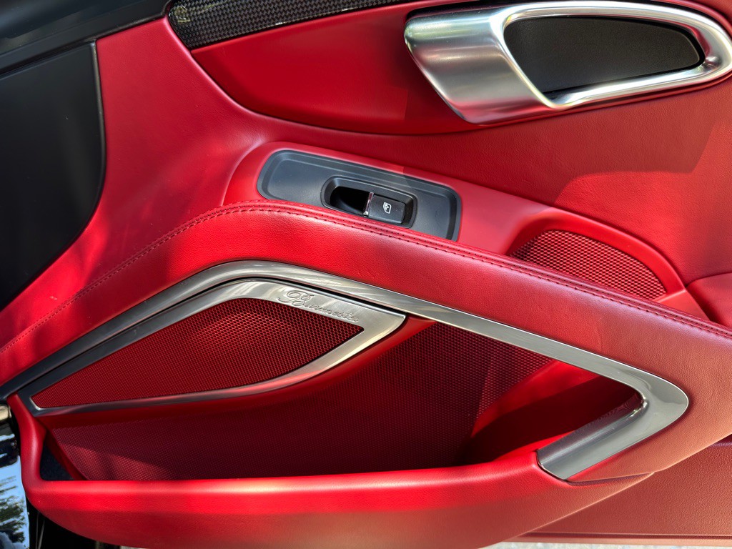 2015 Porsche 911 Image 47