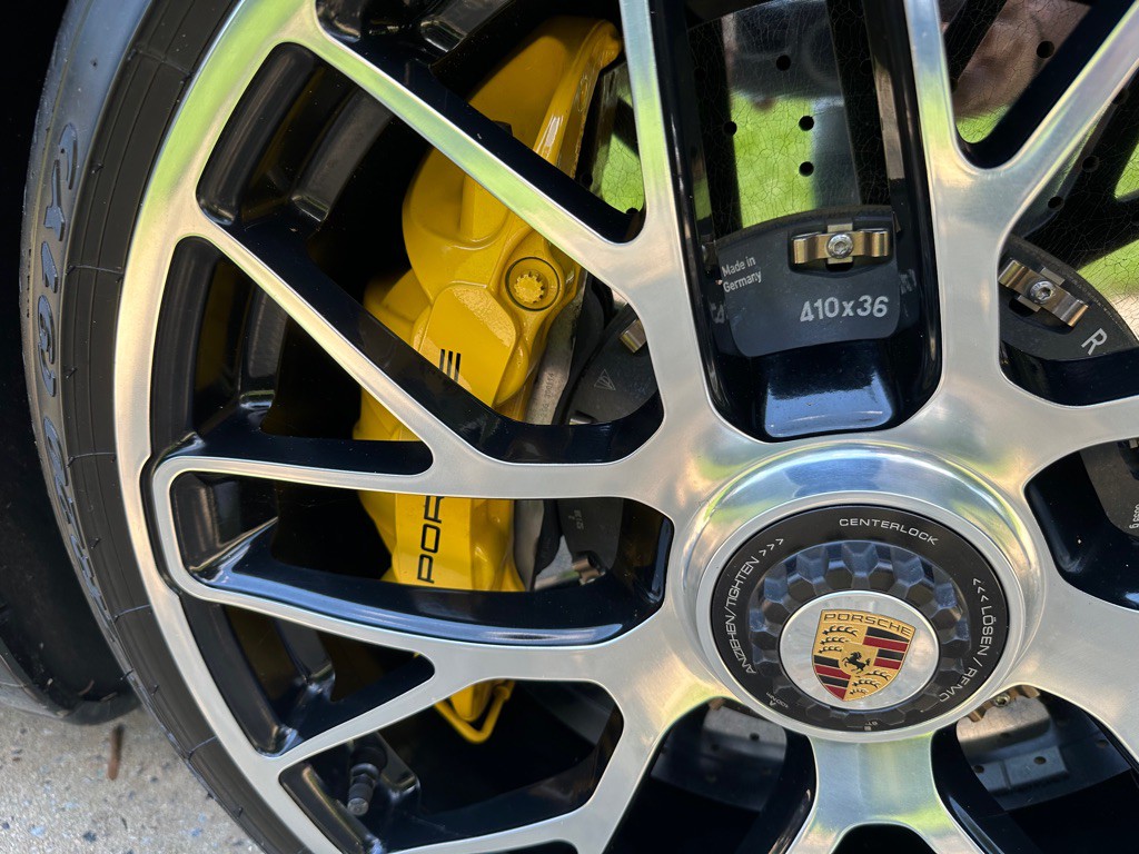 2015 Porsche 911 Image 48