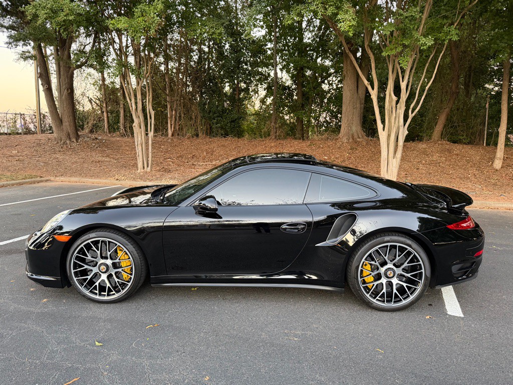 2015 Porsche 911 Image 8