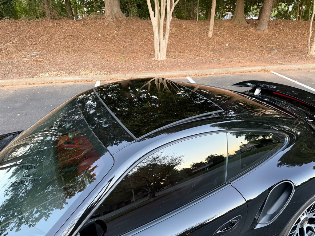 2015 Porsche 911 Image 21