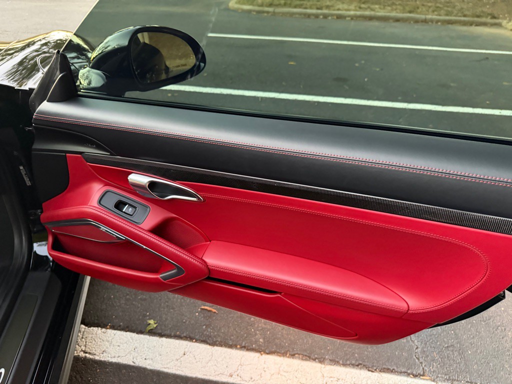 2015 Porsche 911 Image 29