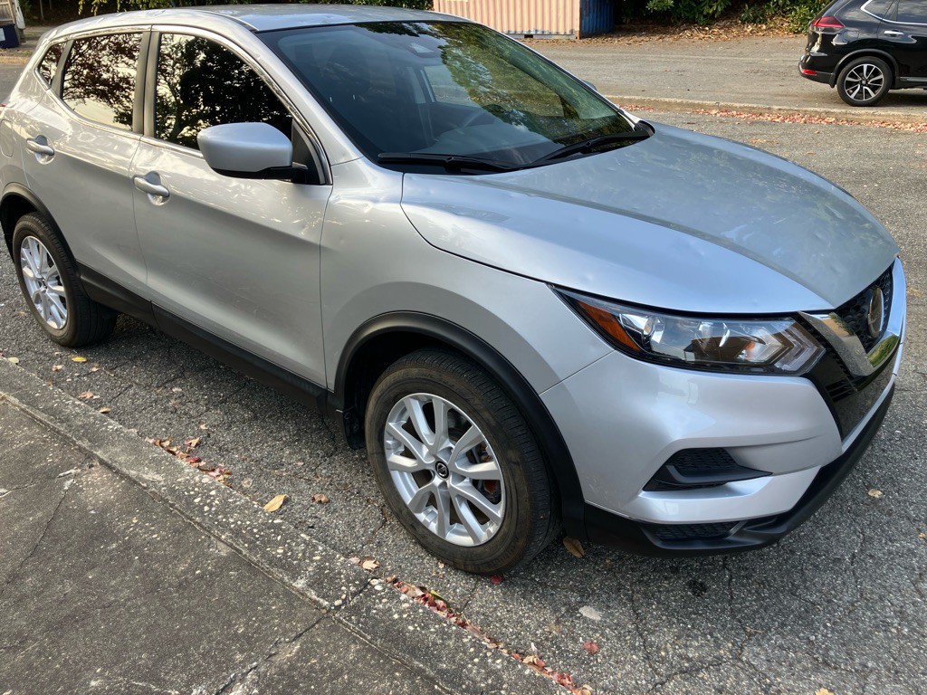 2020 Nissan Rogue Image 2