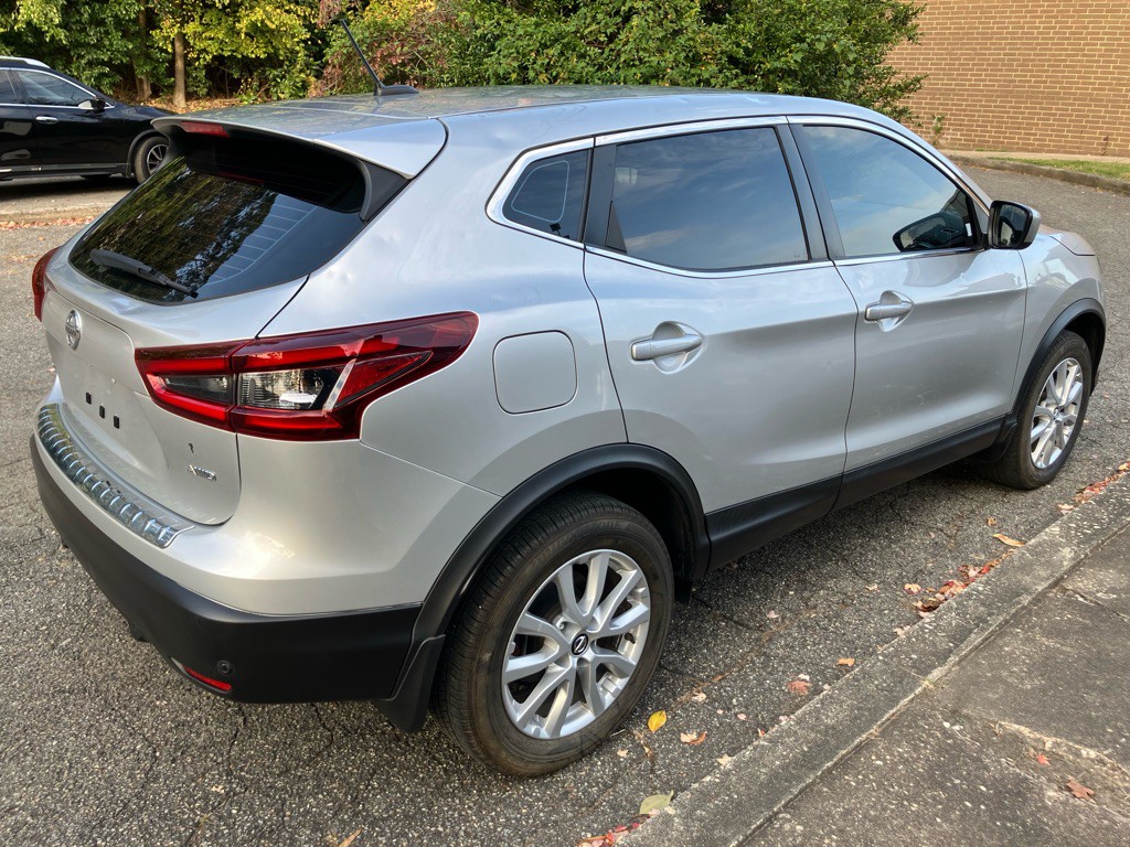 2020 Nissan Rogue Image 4