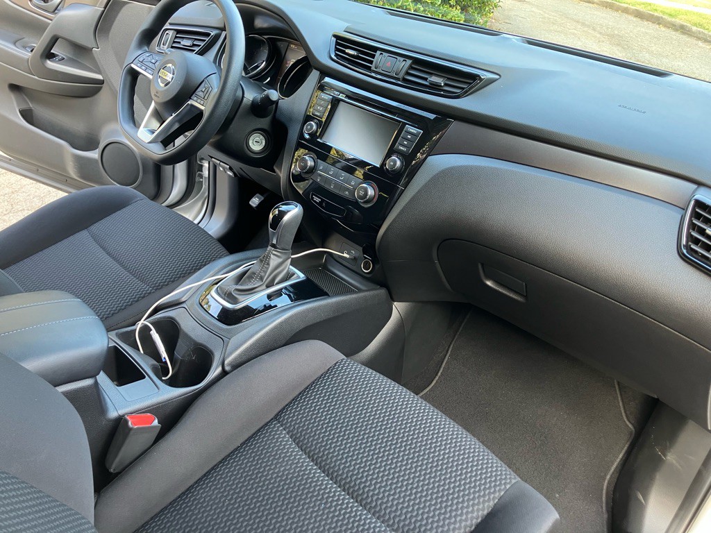 2020 Nissan Rogue Image 19