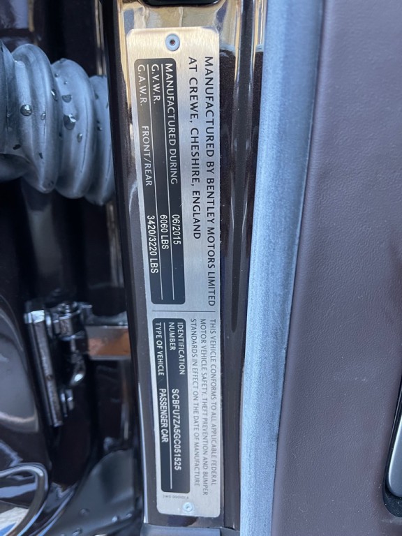 2016 Bentley Continental Image 26