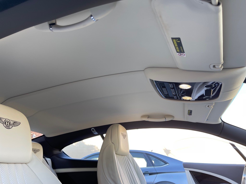 2016 Bentley Continental Image 46