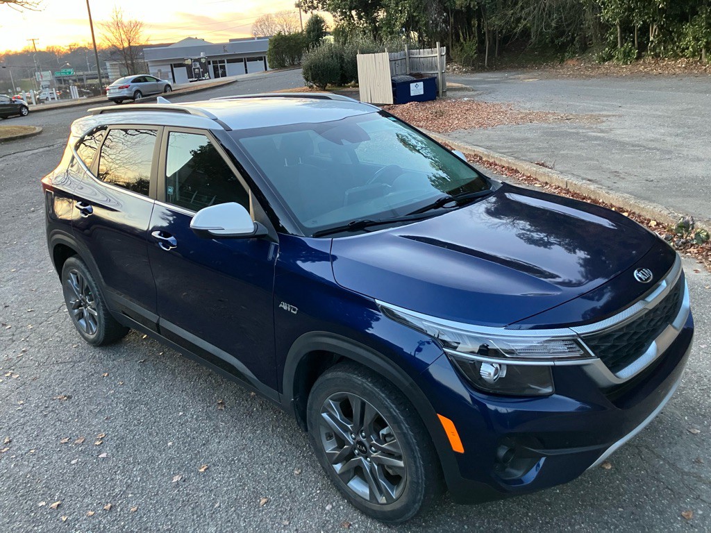 2021 Kia Seltos Image 2