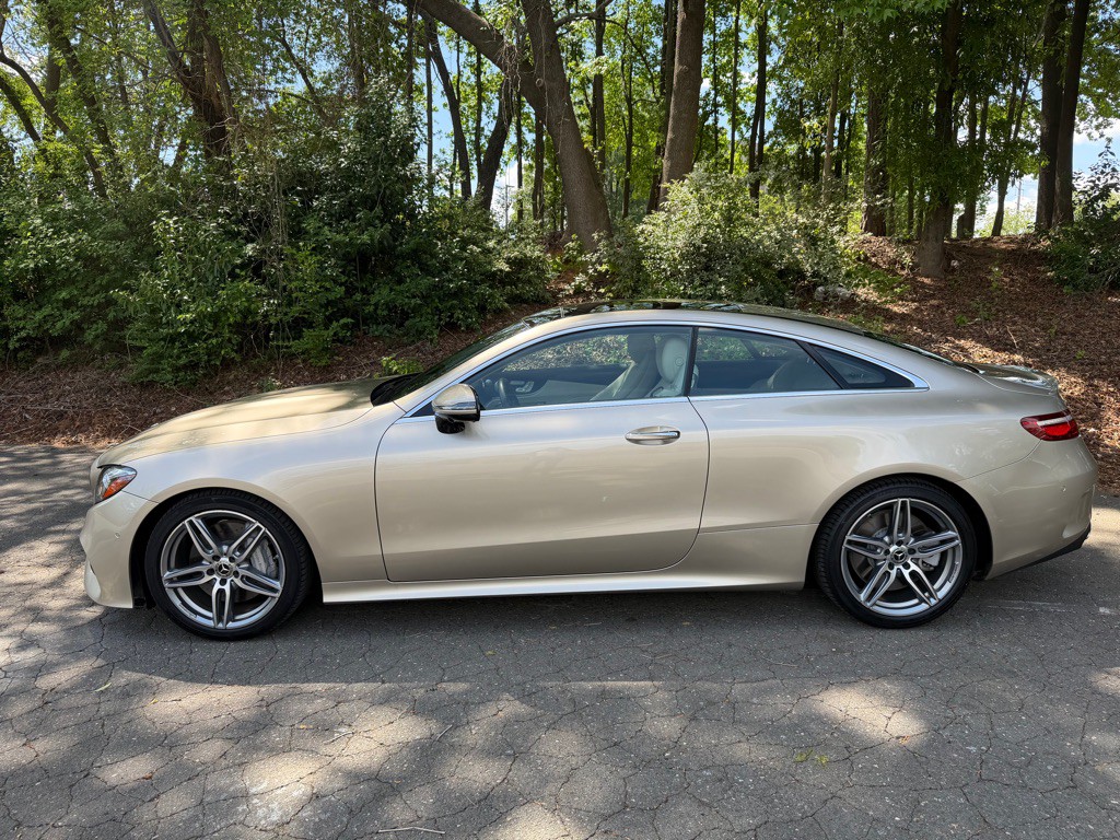 2018 Mercedes-Benz E-Class Image 2