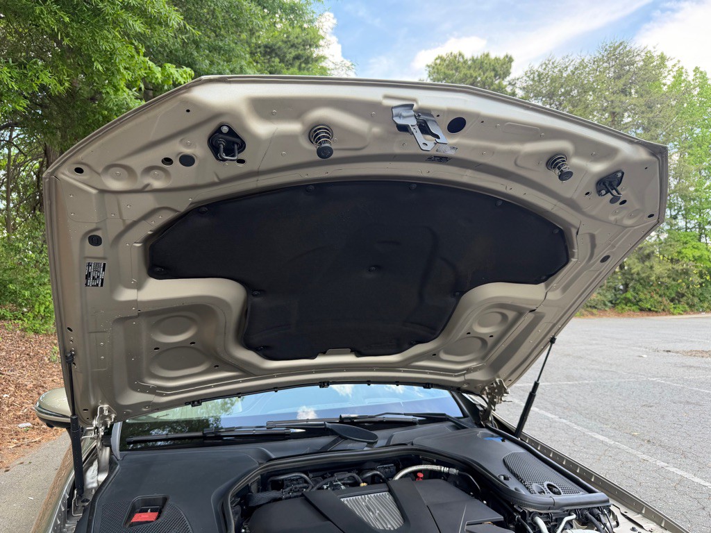 2018 Mercedes-Benz E-Class Image 20