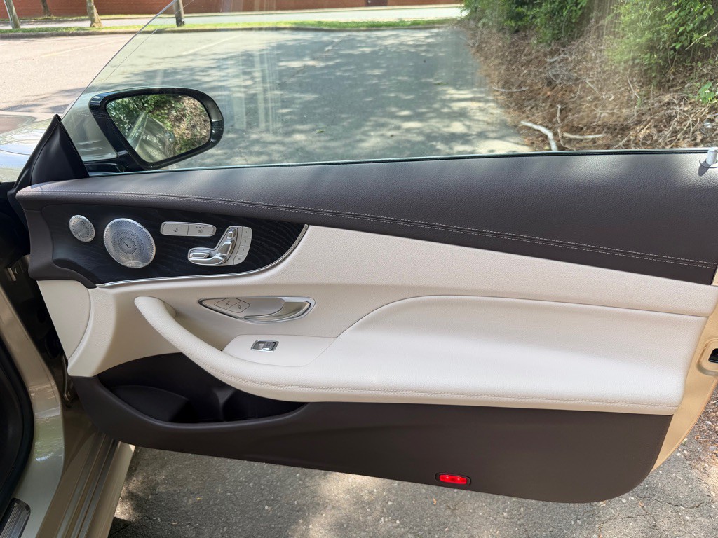 2018 Mercedes-Benz E-Class Image 34