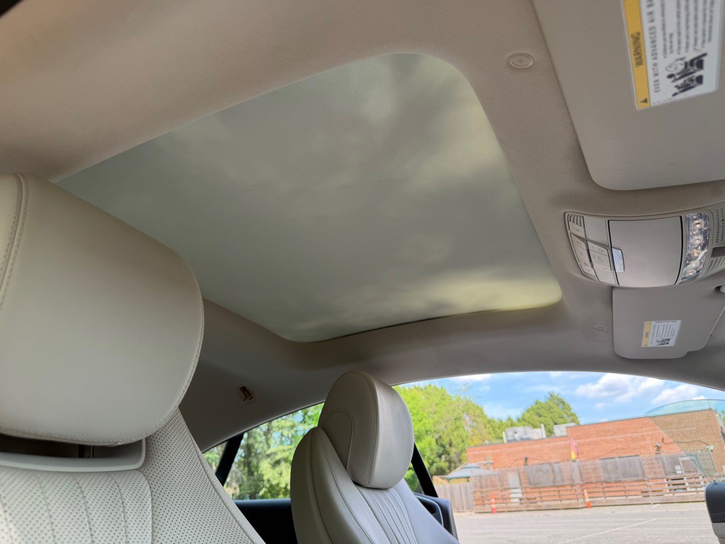 2018 Mercedes-Benz E-Class Image 40