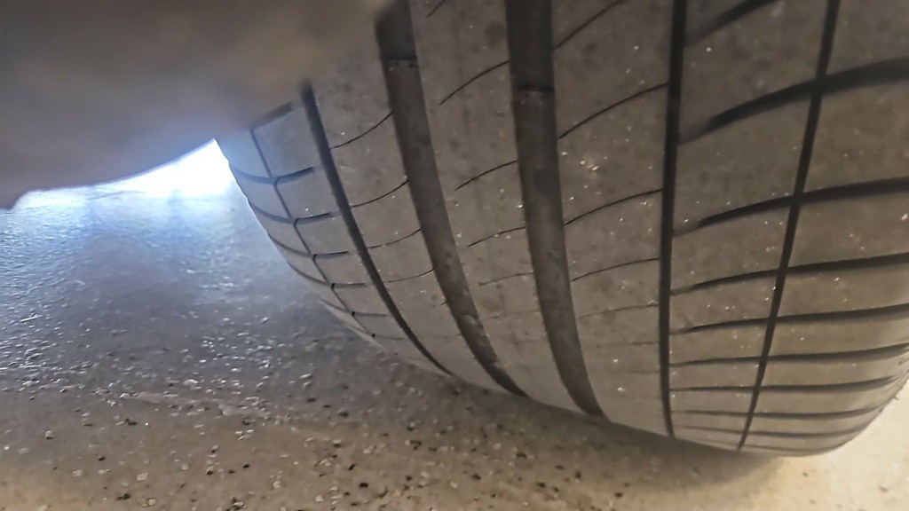 2018 Mercedes-Benz E-Class Image 44