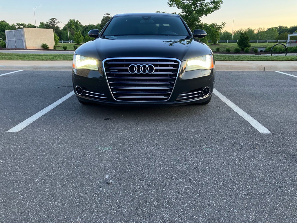 2013 Audi A8 Image 6