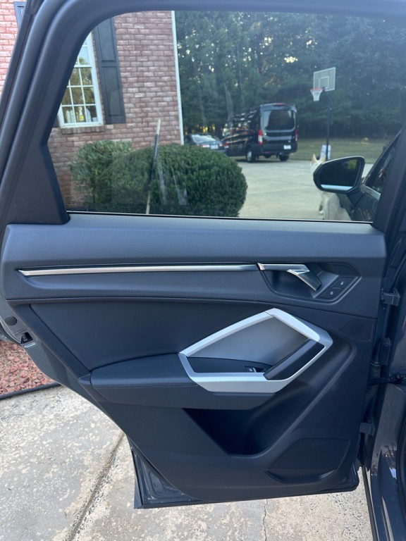 2021 Audi Q3 Image 16