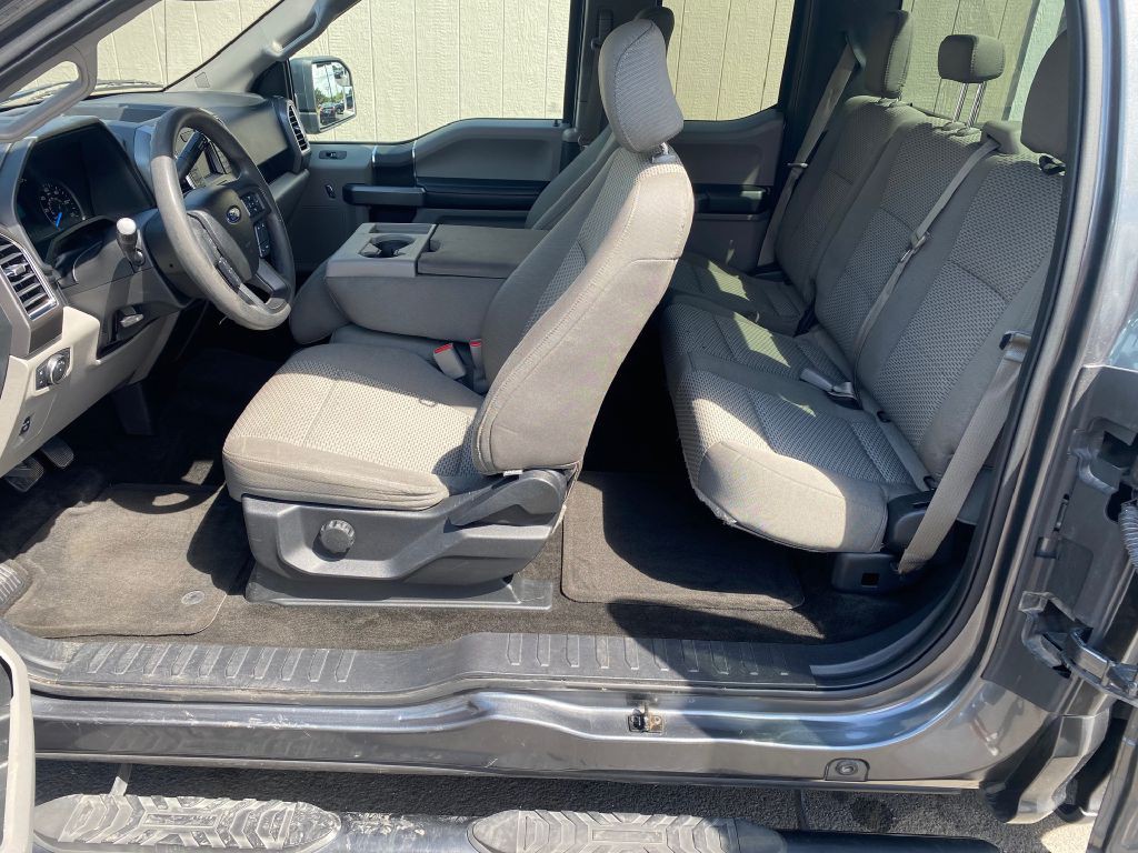 2015 Ford F-150 Image 9