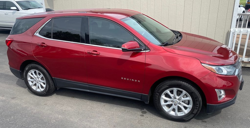 2018 Chevrolet Equinox Image 2