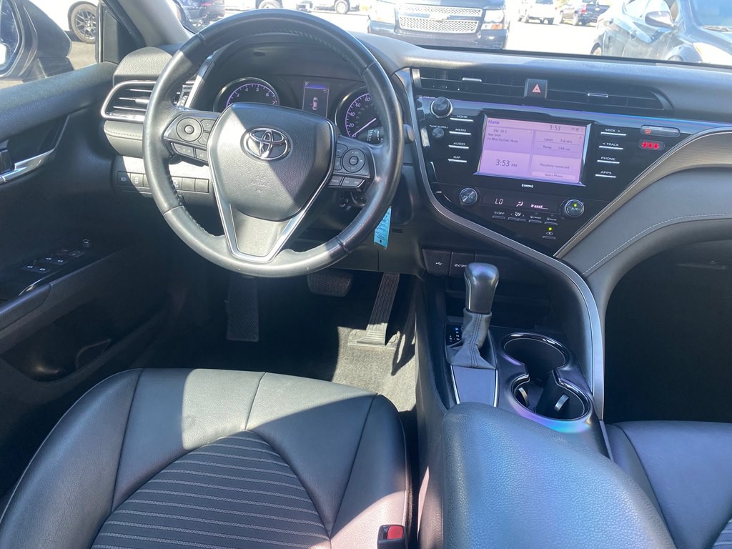 2020 Toyota Camry Image 12