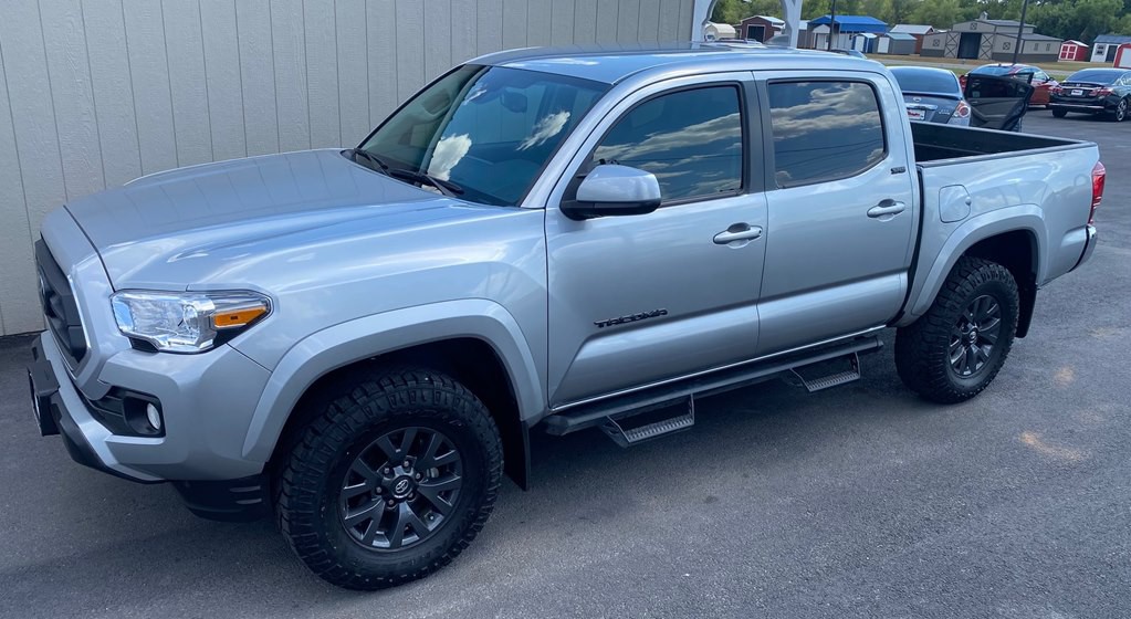 2023 Toyota Tacoma Image 9