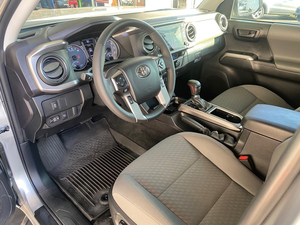 2023 Toyota Tacoma Image 11