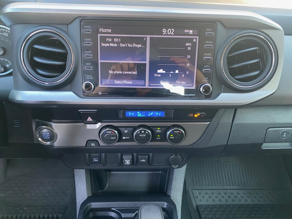 2023 Toyota Tacoma Image 17