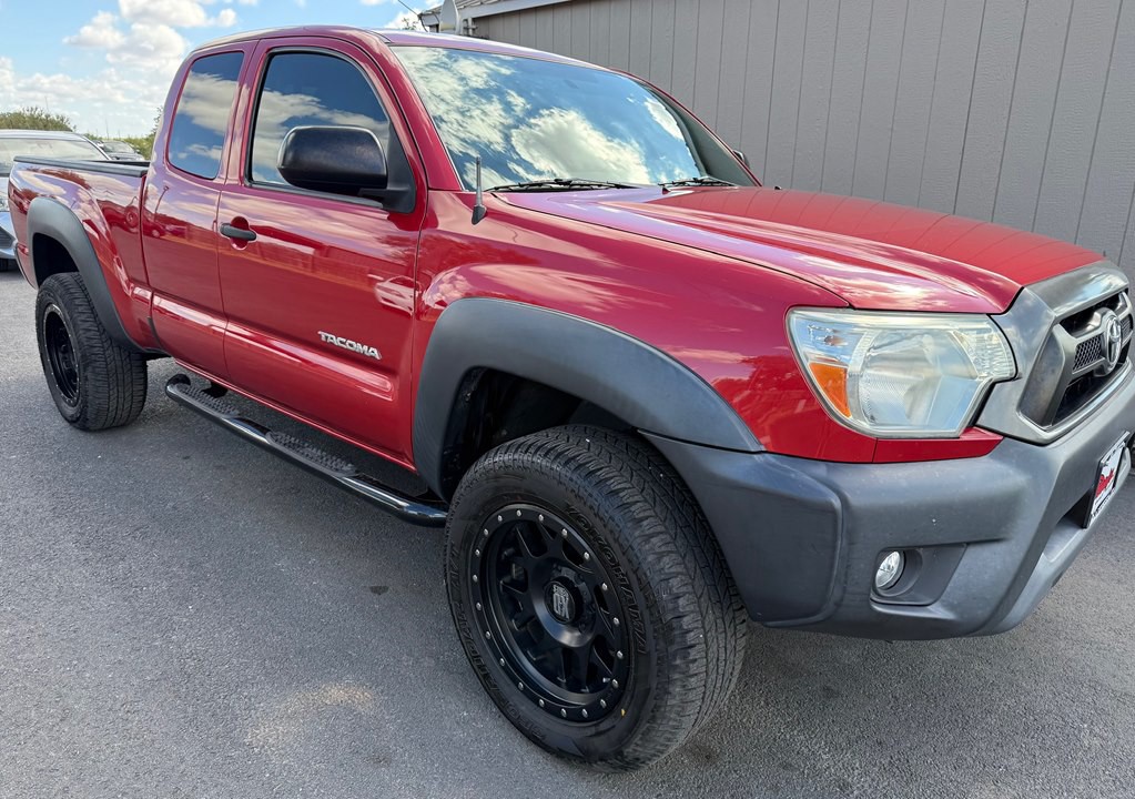 2014 Toyota Tacoma Image 3