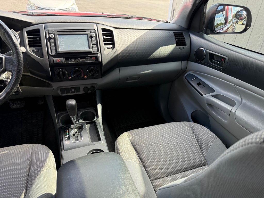 2014 Toyota Tacoma Image 13
