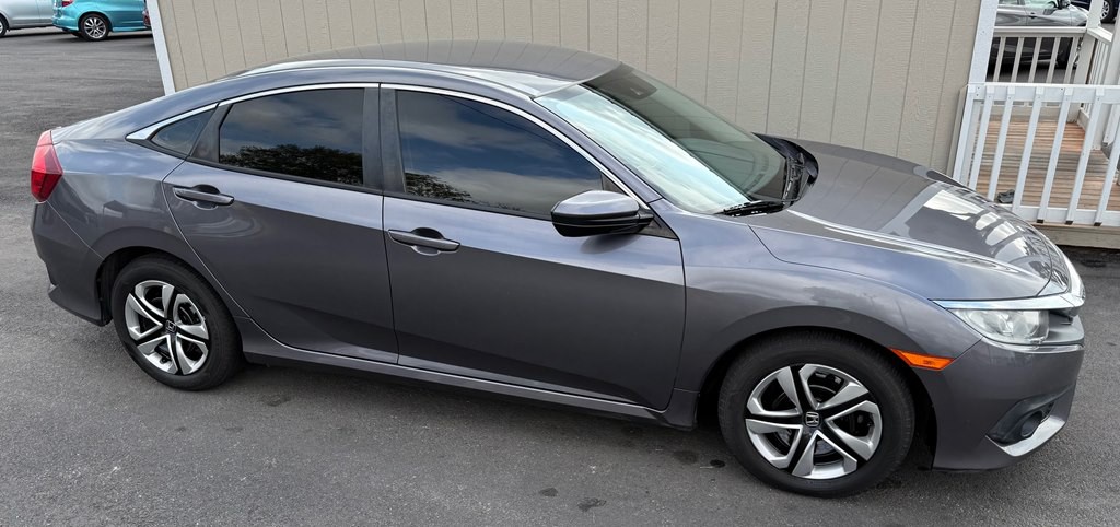 2018 Honda Civic Image 2