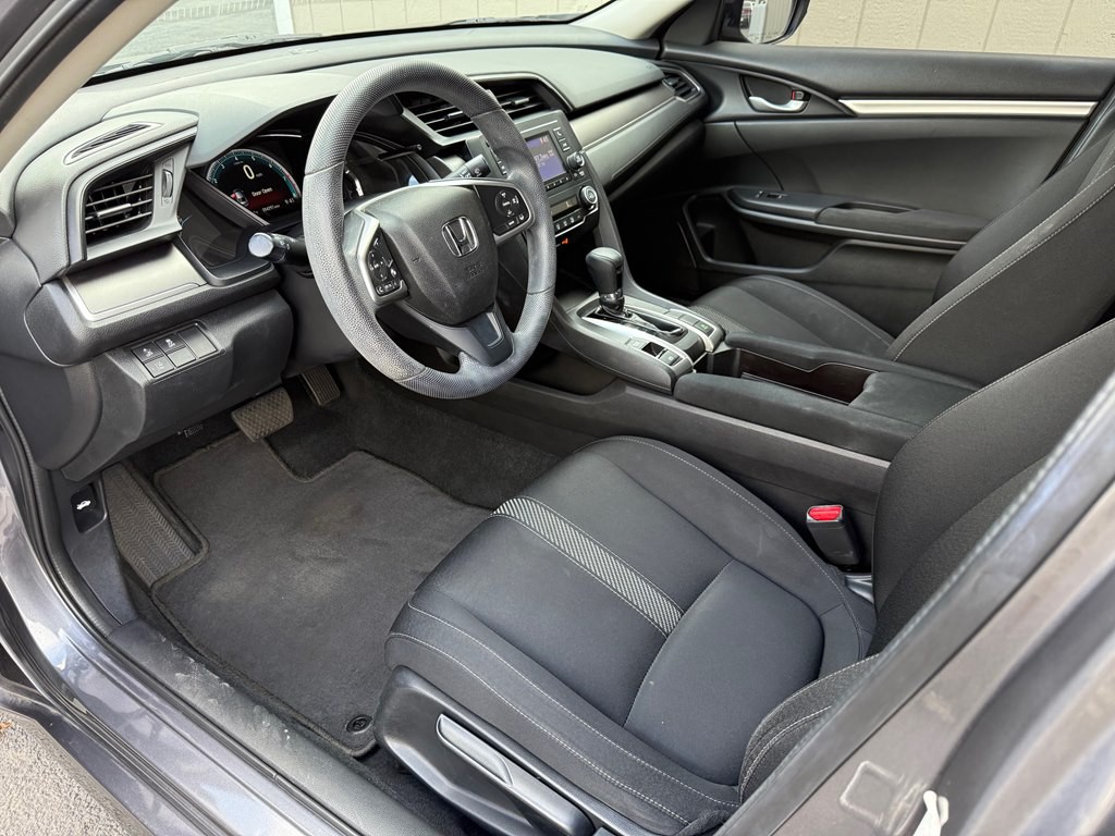 2018 Honda Civic Image 8