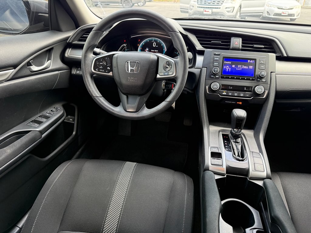 2018 Honda Civic Image 10