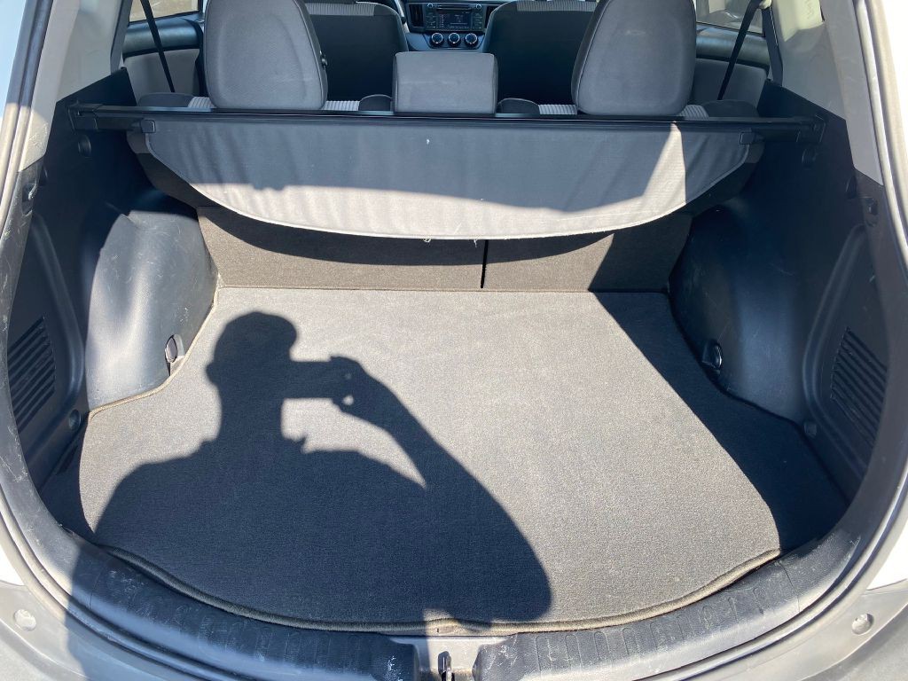 2015 Toyota Rav4 Image 15