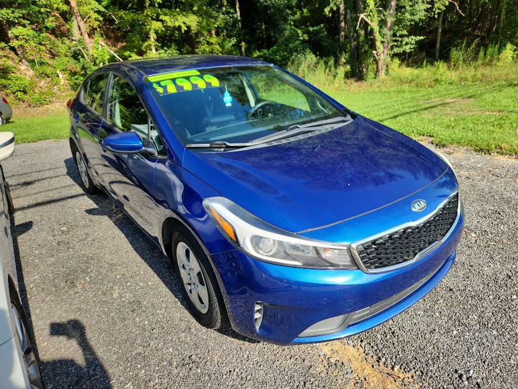 2017 Kia Forte Image 4