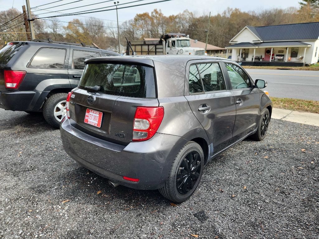 2008 Scion xD Image 3