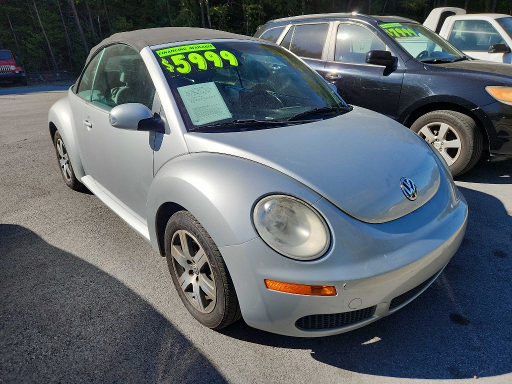 2006 Volkswagen Beetle Image 4