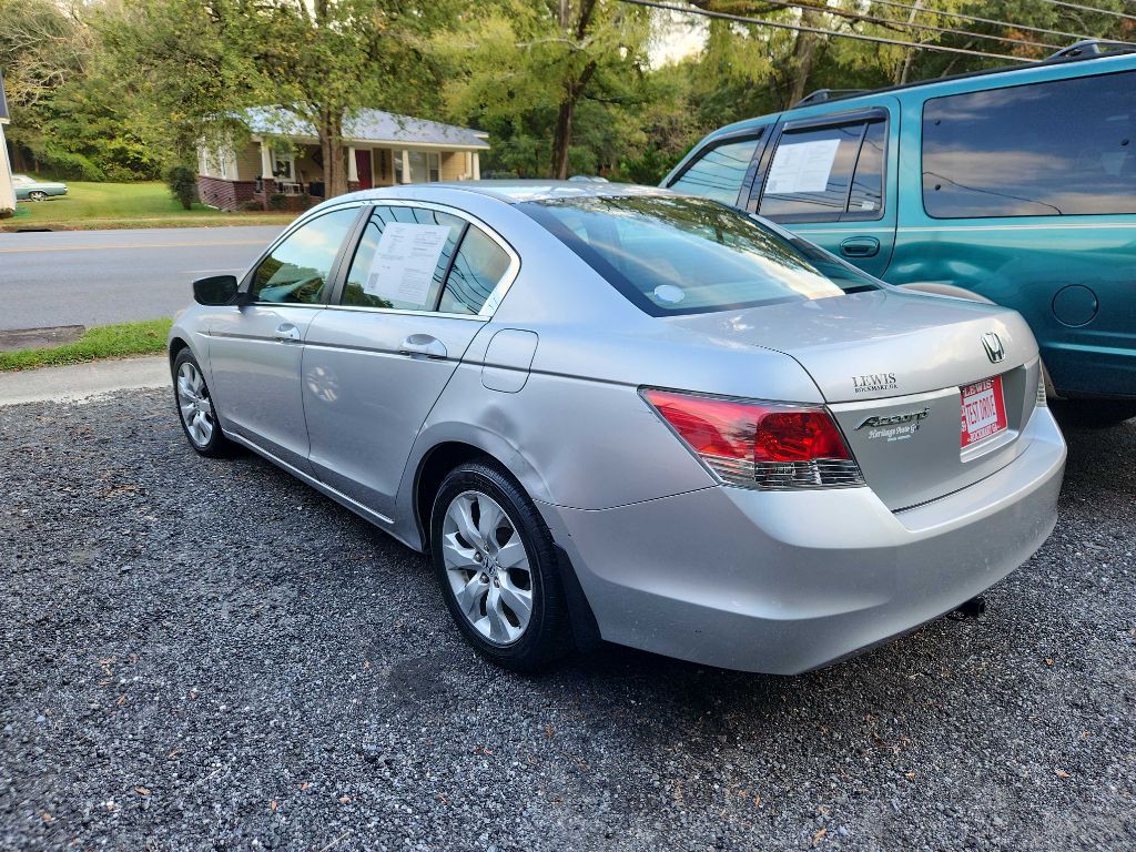 2009 Honda Accord Image 2
