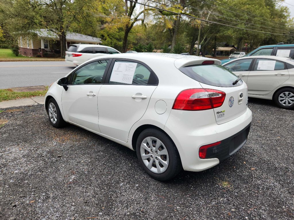 2016 Kia Rio Image 2