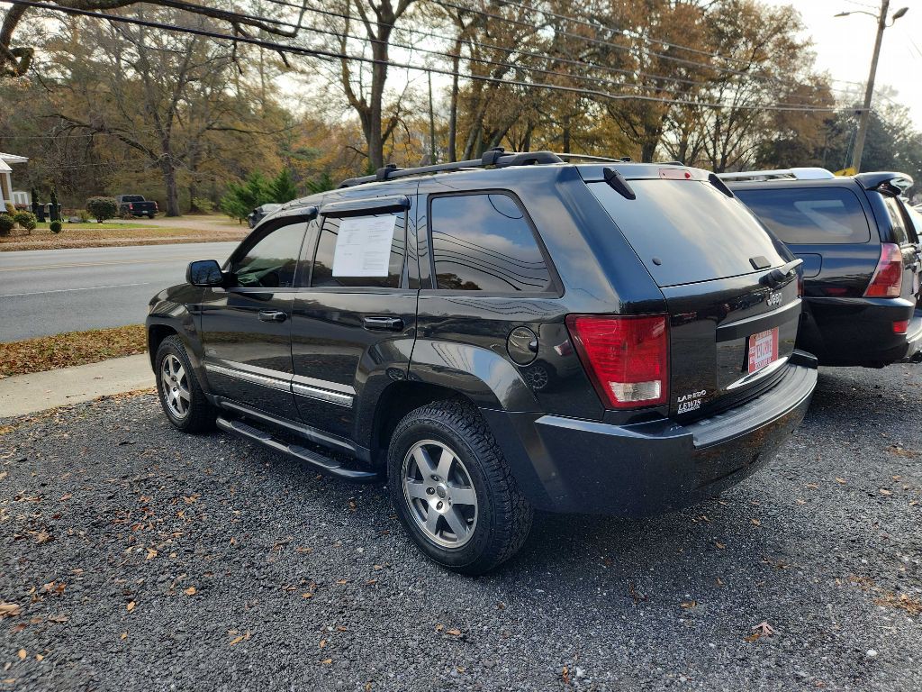 2009 Jeep Grand Cherokee Image 2