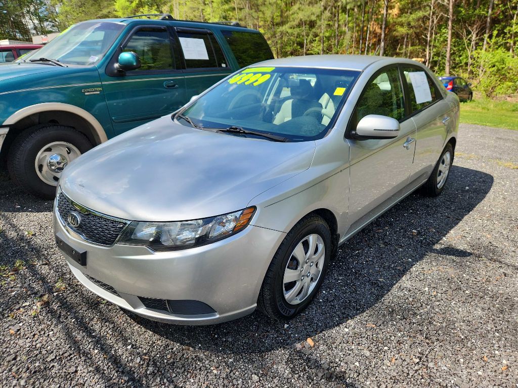 2013 Kia Forte Image 1