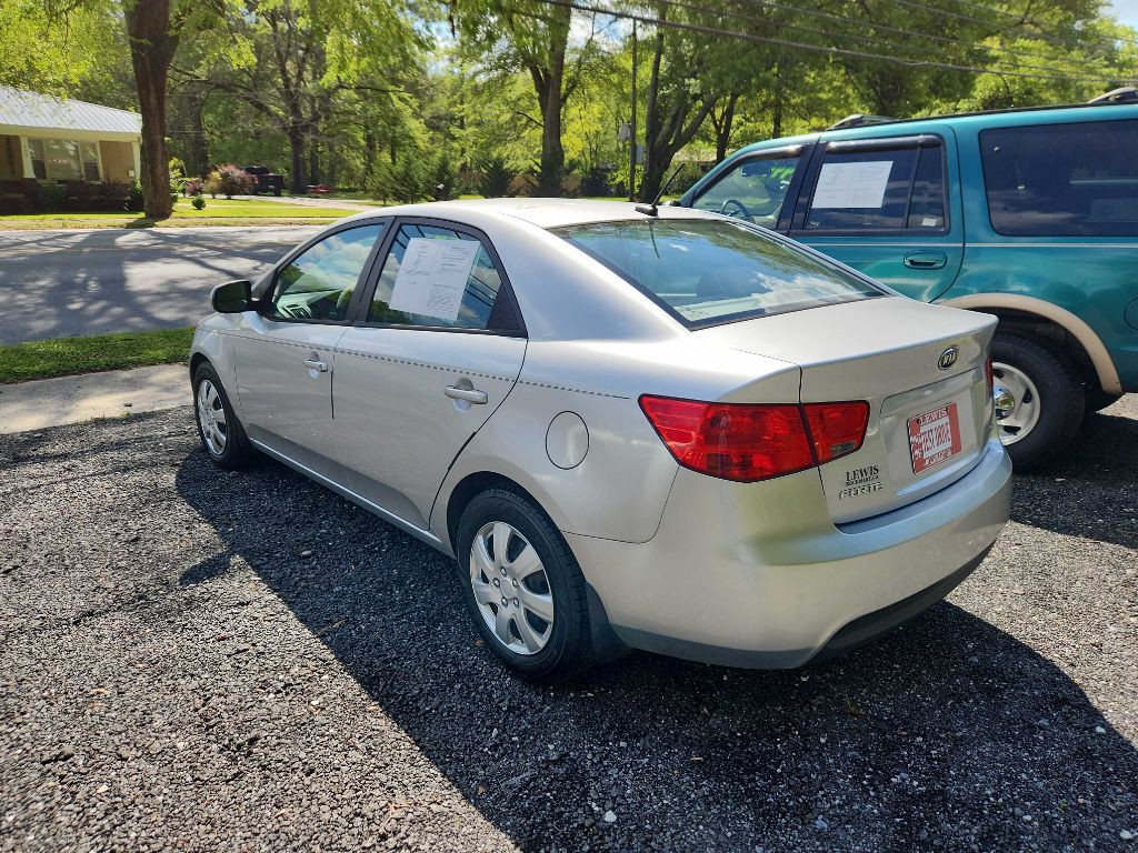2013 Kia Forte Image 2